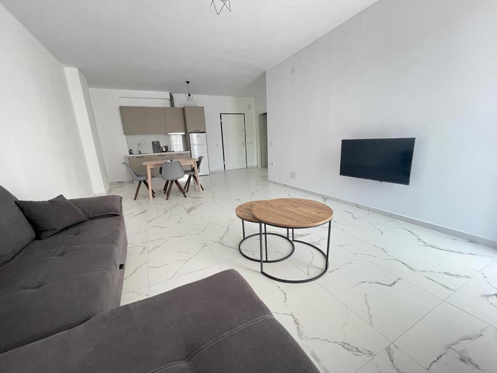 Sunrose Residences Sarandë Eksteriør billede