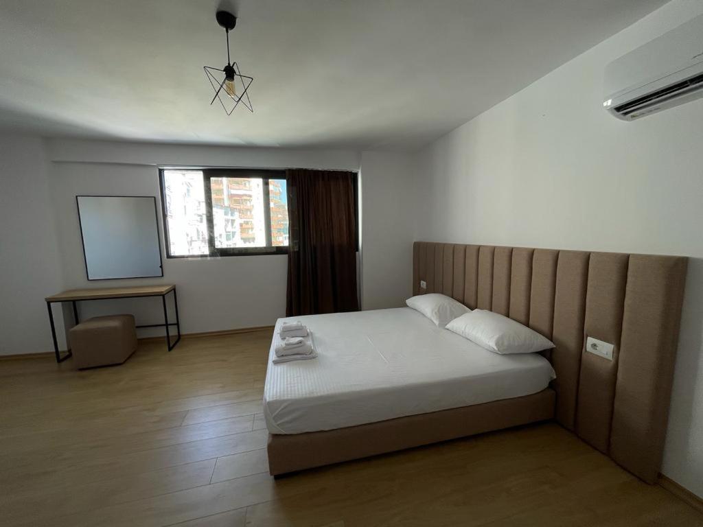 Sunrose Residences Sarandë Eksteriør billede
