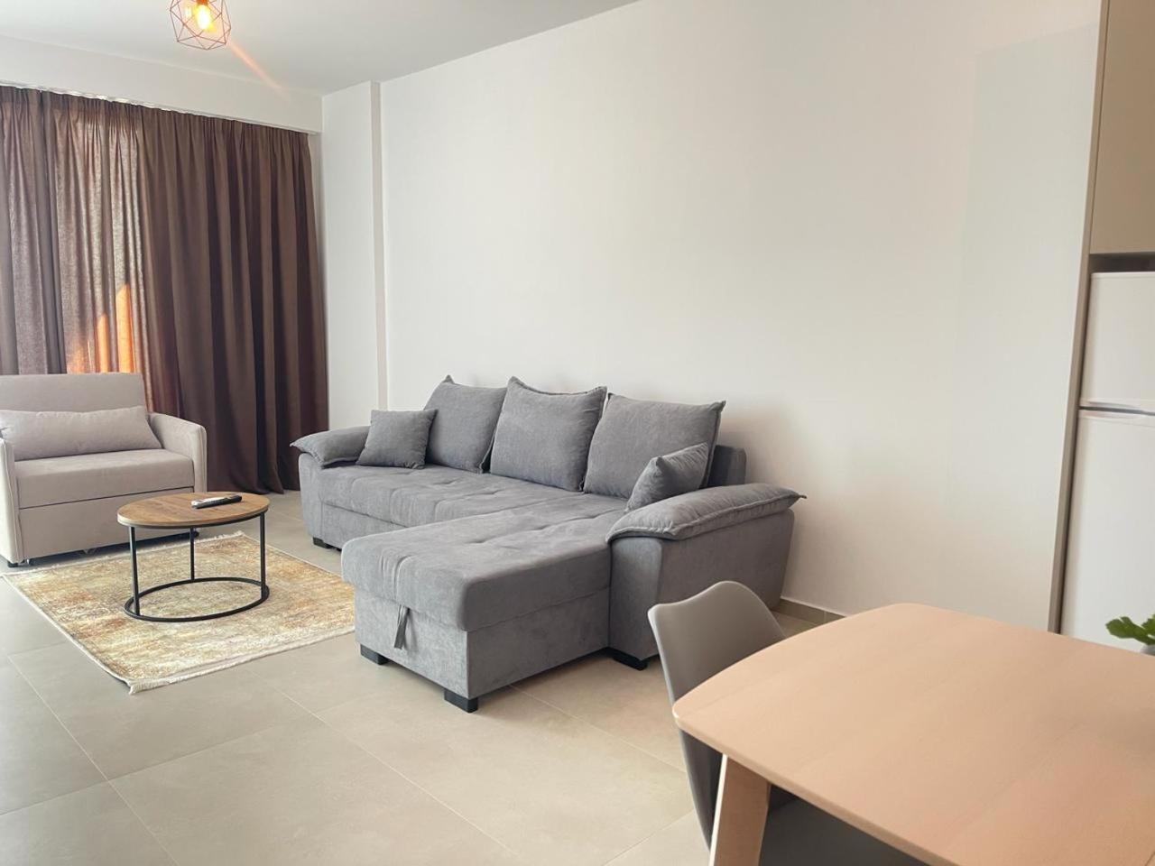 Sunrose Residences Sarandë Eksteriør billede