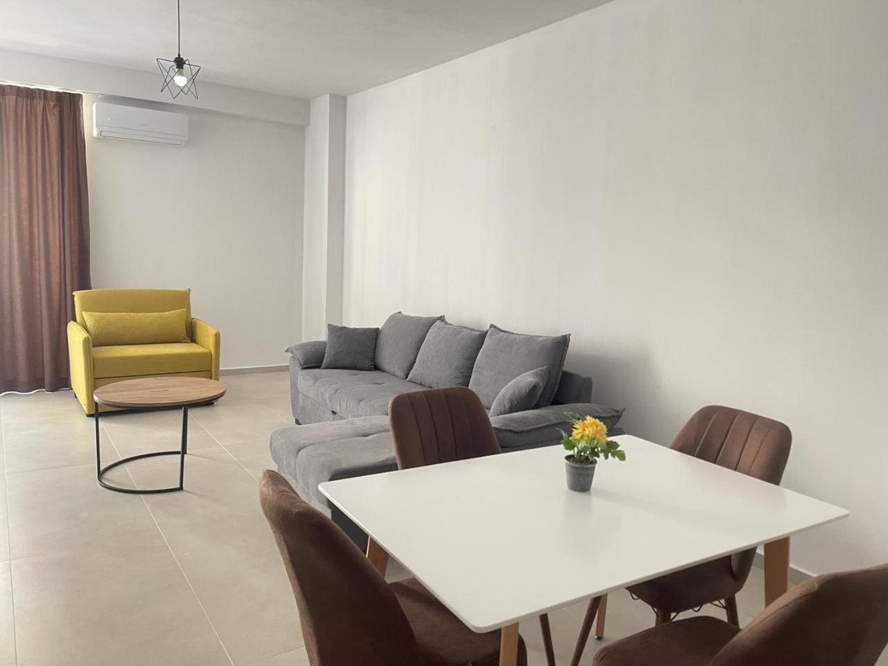Sunrose Residences Sarandë Eksteriør billede